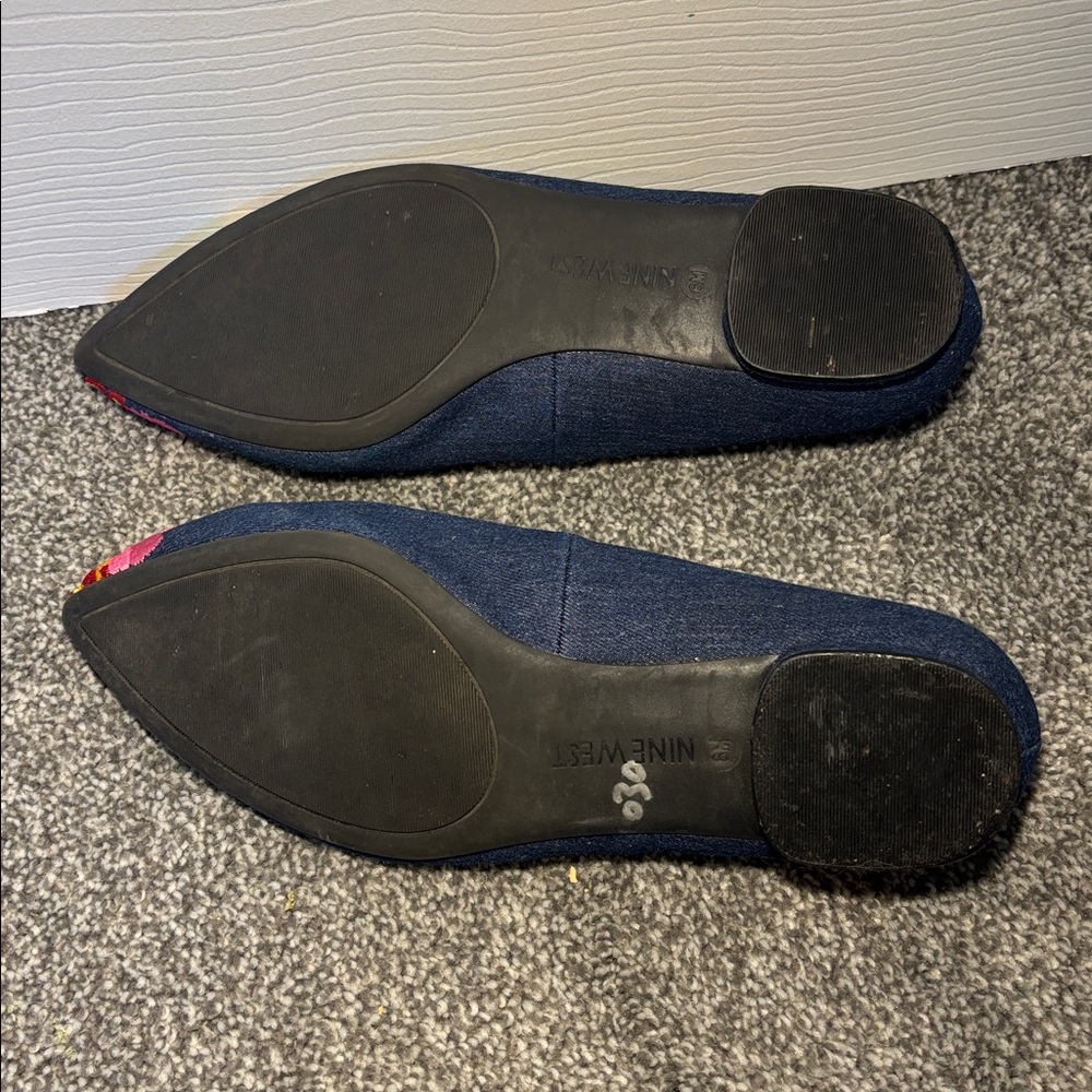 Nine West Navy Embroidered Pointed-Toe Flats size 6M - Picture 12 of 13